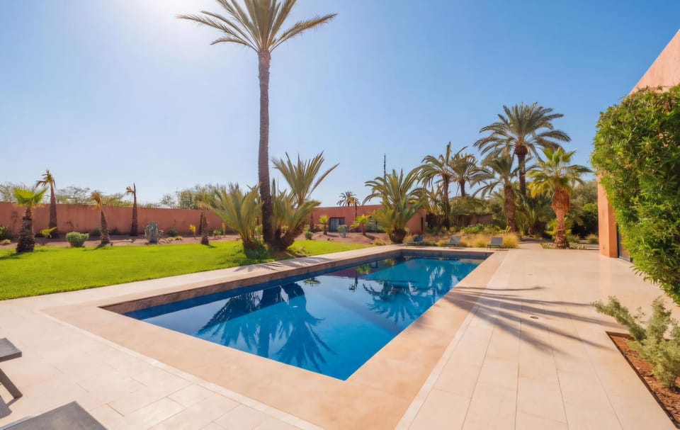 Spring, Day, Garden, Garden view, Pool view, Swimming pool, sunbed