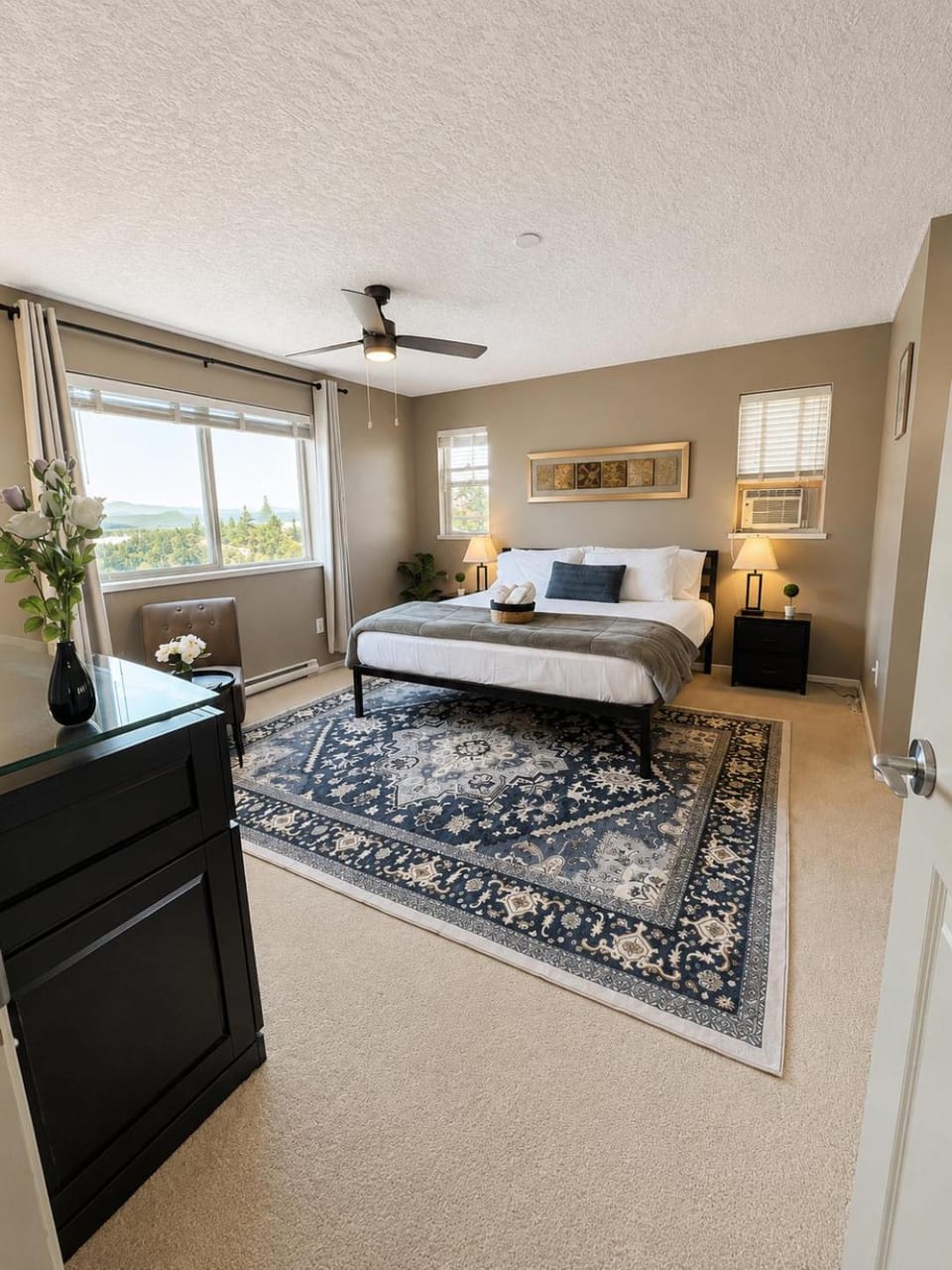 Seating area, Bedroom