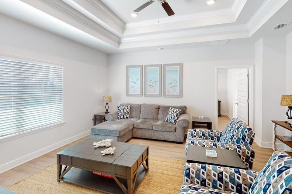 Set Your Sails Charming house in Port Saint Joe with pool and playground access House in Florida