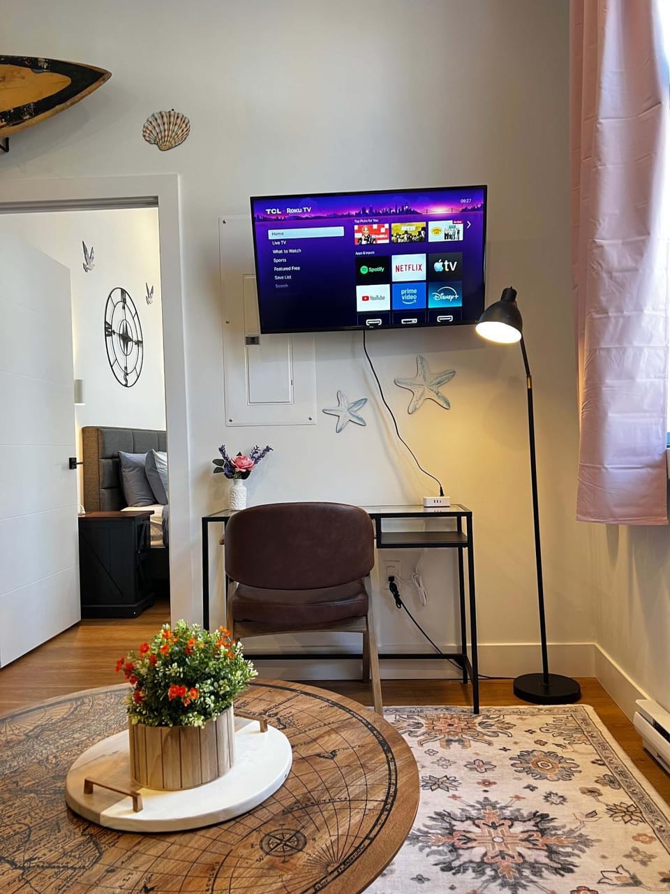 Sunrise Surf Suite - Downtown Halifax, Unit 404 Apartment in Dartmouth