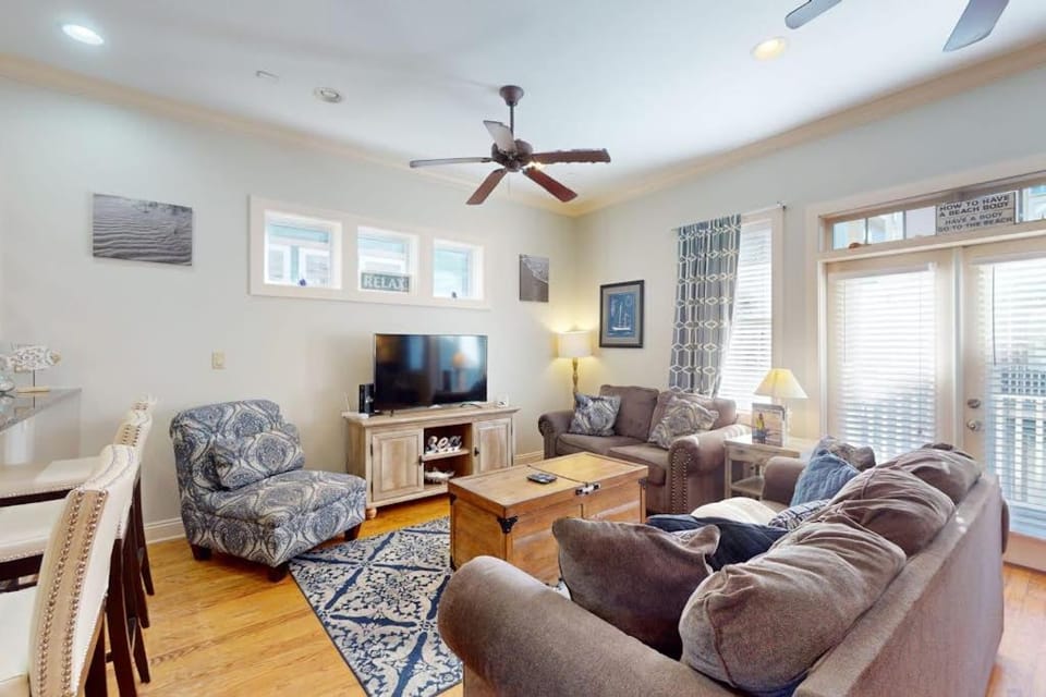 3-story dog-friendly home with pool & balcony - walk to beach House in Lower Grand Lagoon