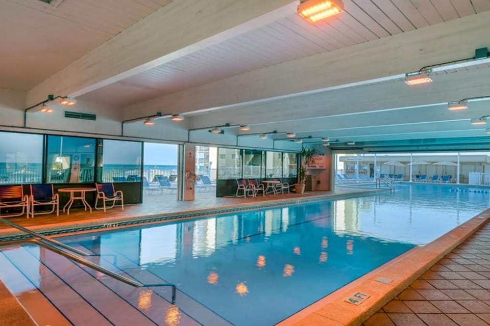 Gorgeous beachfront condo shared pool and beach access House in Carillon Beach