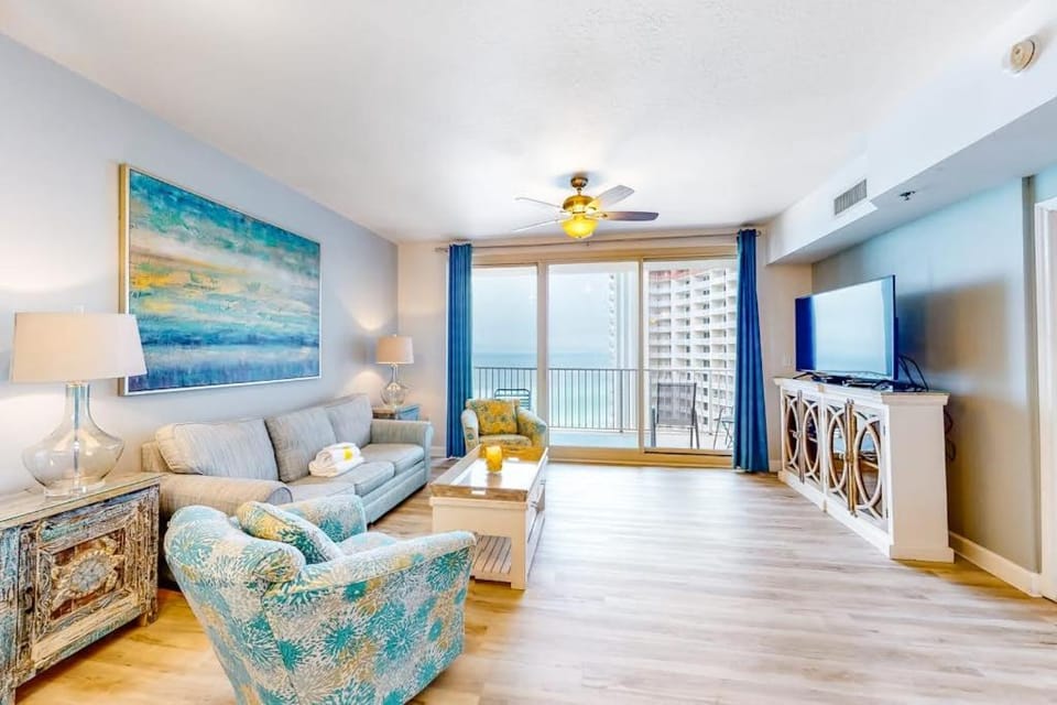 Gulf-view resort condo with pools hot tubs & on-site dining - walk to beach House in Panama City Beach