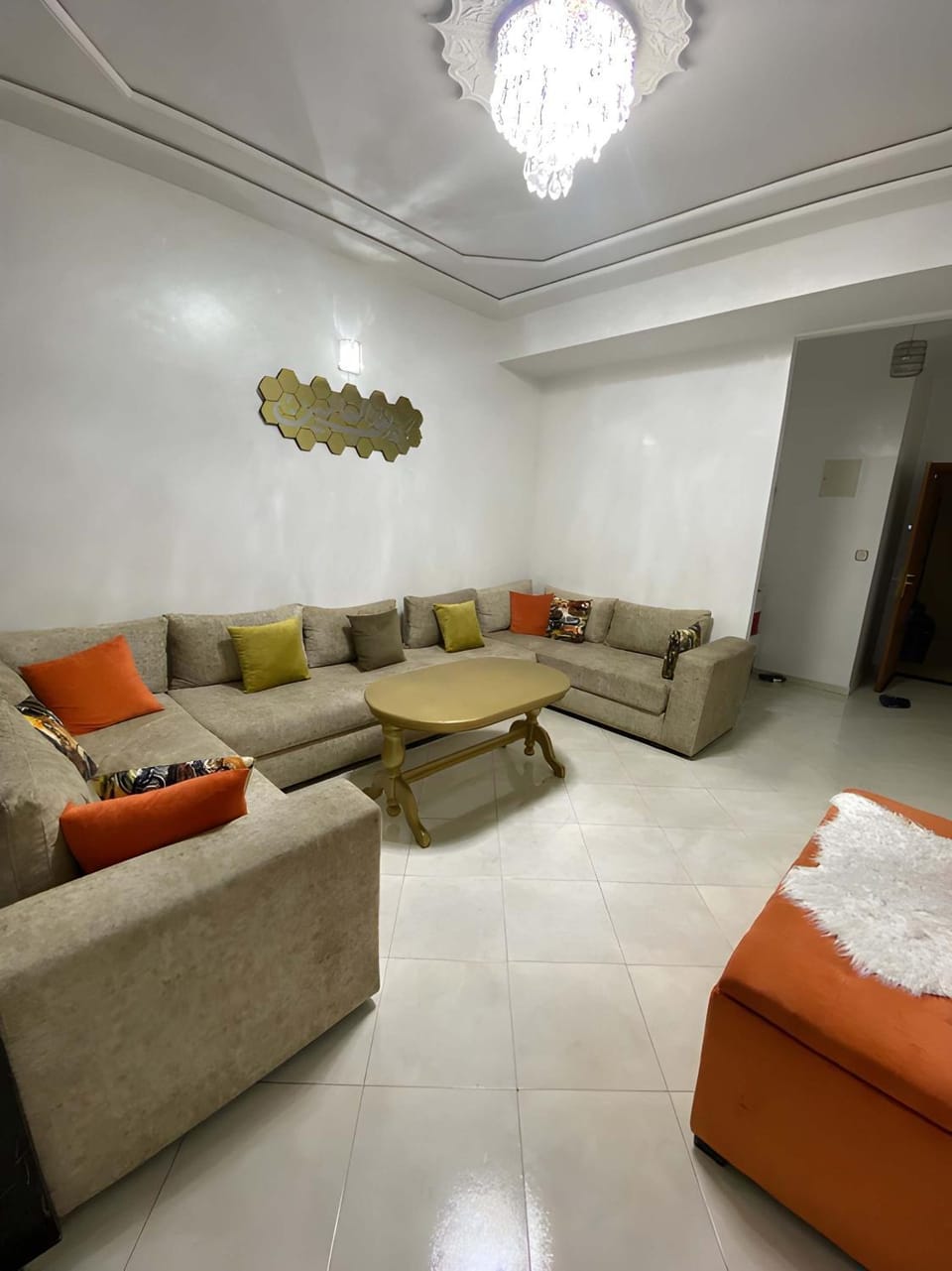 Private Room in Spacious Modern Apartment AC & Shared Kitchen Vacation rental in Fes
