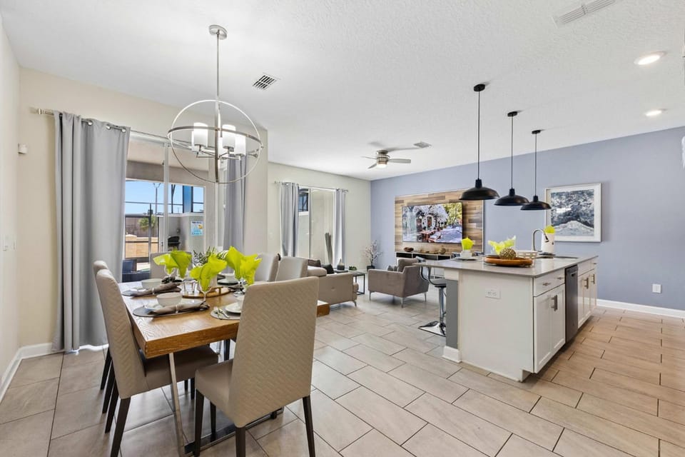 4BR w Private Pool Star Wars Room & Resort 4993 House in Kissimmee