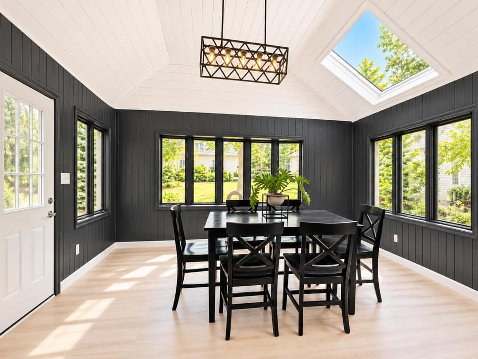 Day, Dining area, Garden view