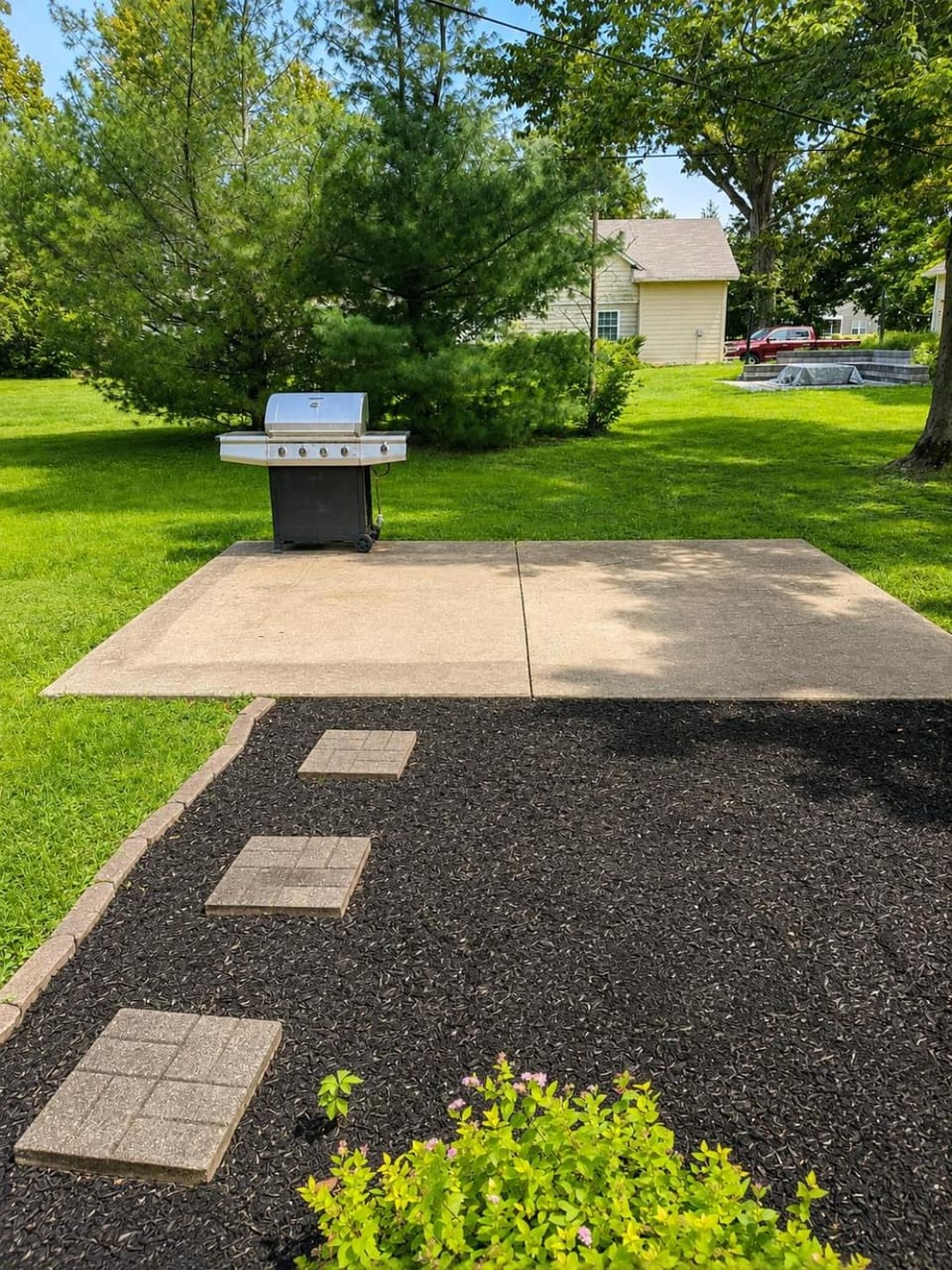 Patio, BBQ facilities, Garden