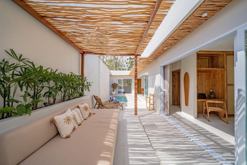 Patio, Day, View (from property/room), Balcony/Terrace, Seating area, sunbed
