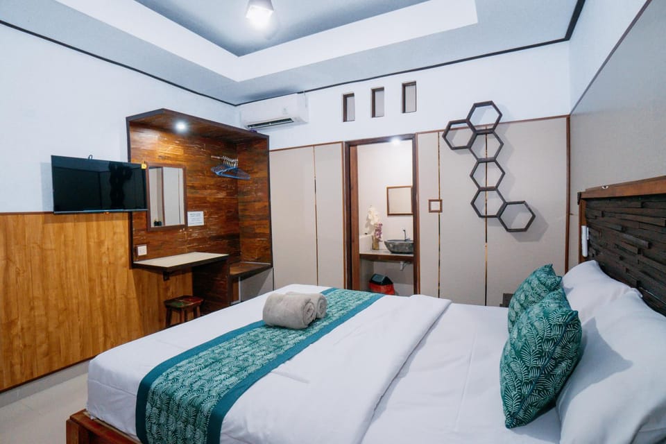 Communal lounge/ TV room, Bed, TV and multimedia, Photo of the whole room, Bedroom, wardrobe