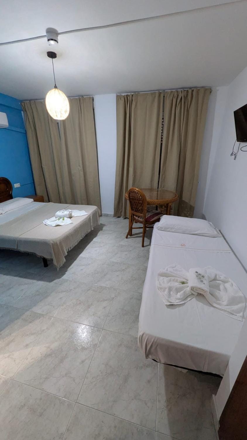 Hostal Europa Bed and Breakfast in Tarragona