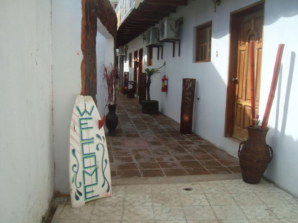 Hostal Ángel de Mi Guarda Apartment hotel in Rivas