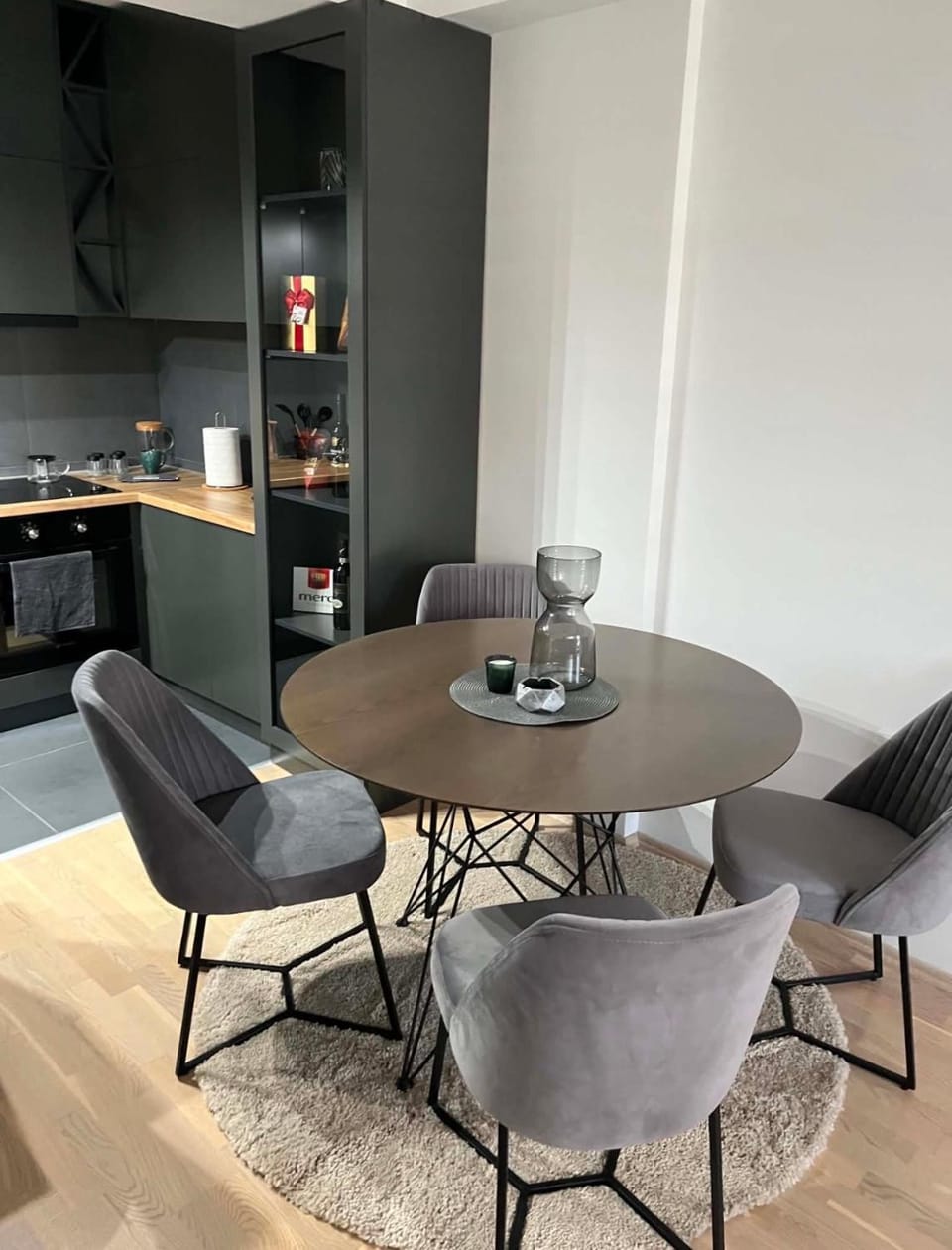 APRO Elegant Stay Apartment in Bitola