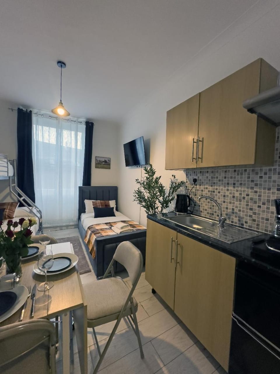 Central London Flat for 4 - Excellent Location by Station Apartment in London Borough of Islington