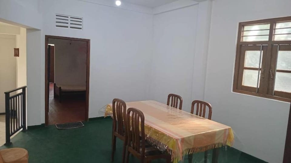 MedNest Hostel Bed and Breakfast in Galle