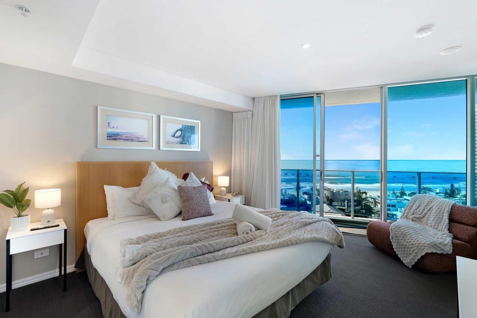 Bed, Photo of the whole room, Bedroom, Sea view