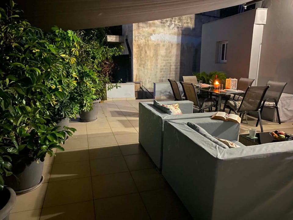 Garden, Balcony/Terrace, Balcony/Terrace, Seating area, Dining area