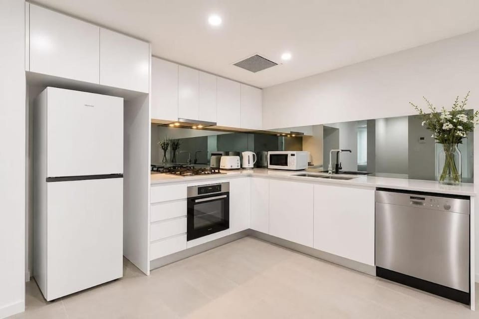 Epping Central 2BR Apt, Near to Metro & Coles,Free parking Apartment in Sydney