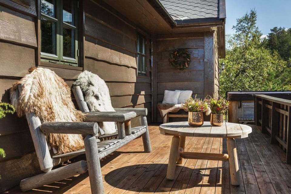 Patio, Seating area