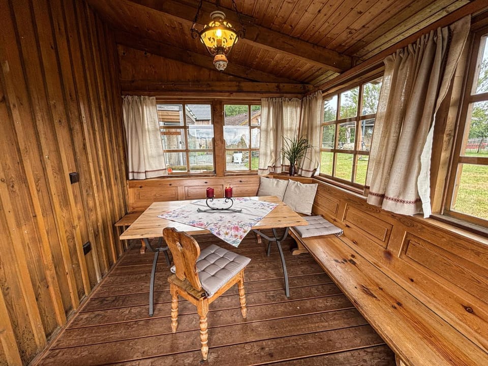 Seating area