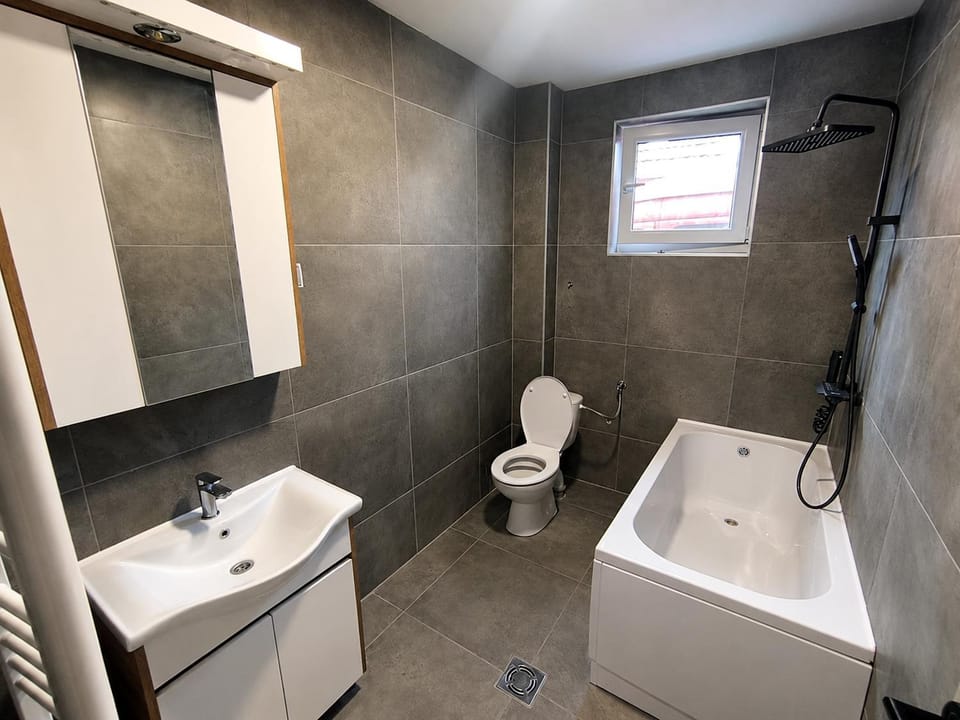 Toilet, Bathroom, Bath