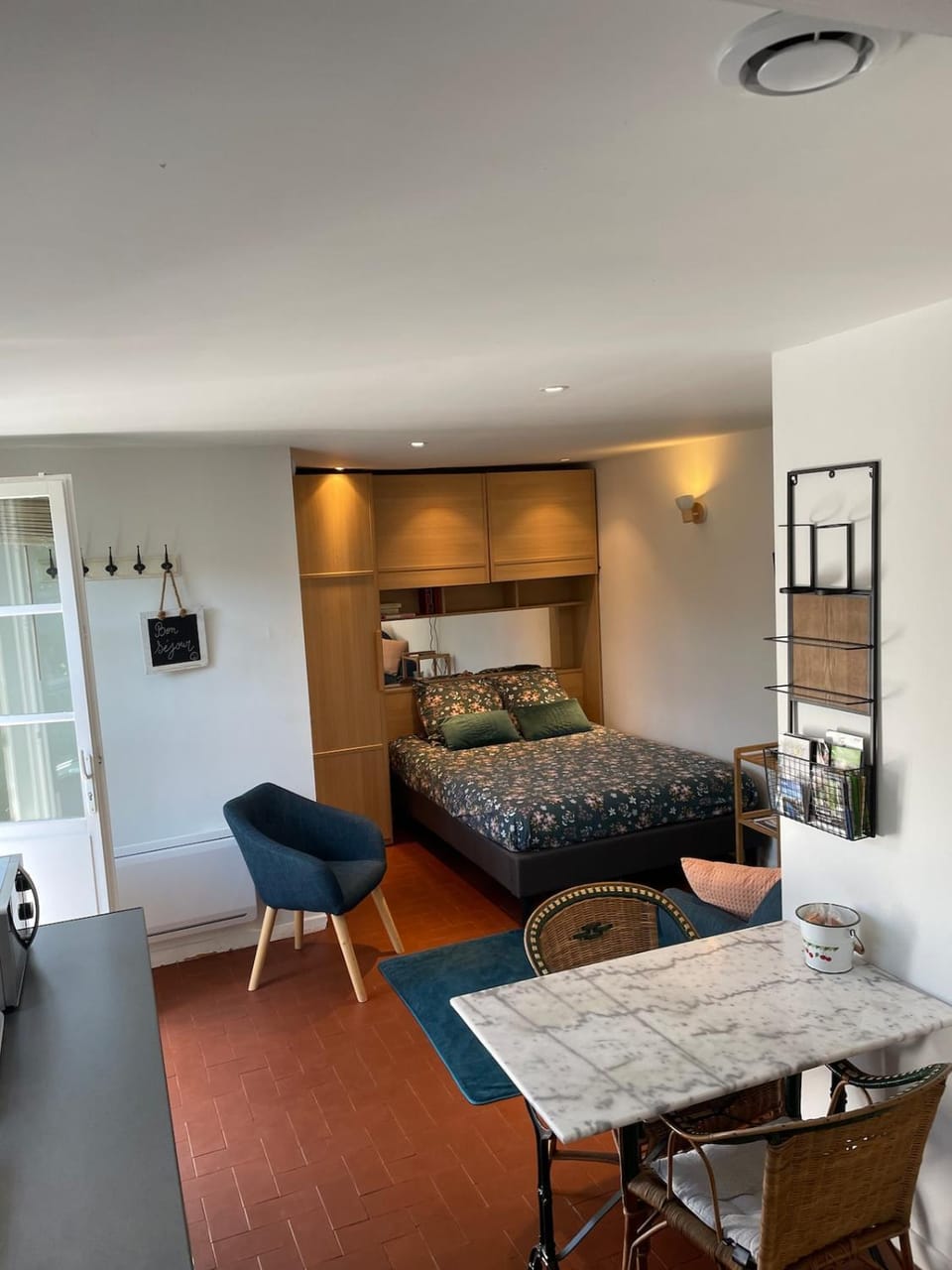 Studio indépendant avec terrasse House in Grand Est