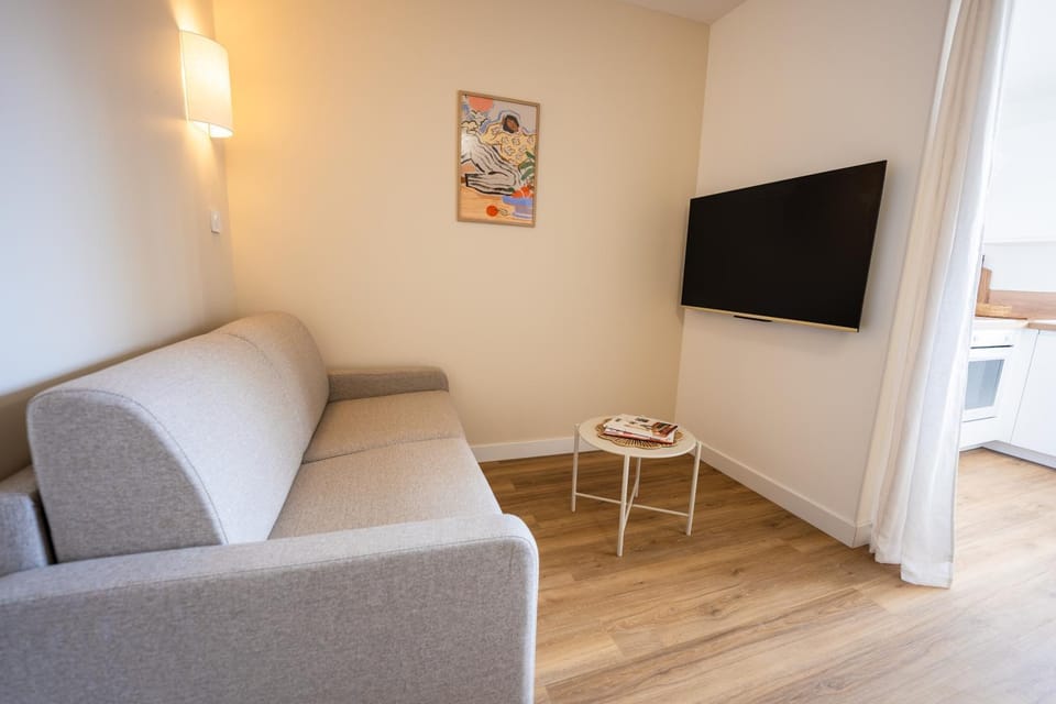 TV and multimedia, Living room