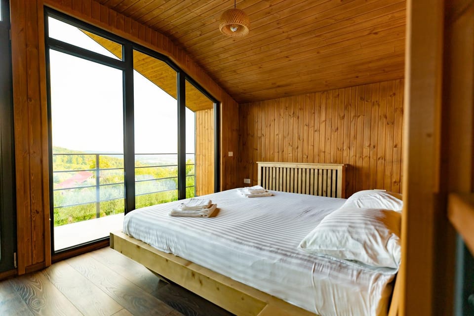 Bed, Photo of the whole room, Bedroom, internet