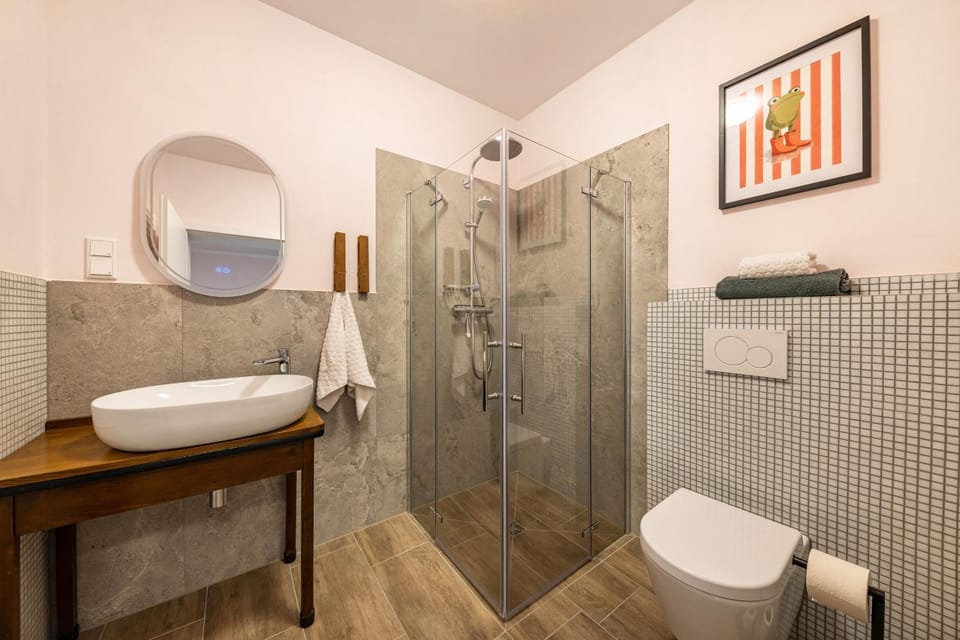 Bathroom, Living room