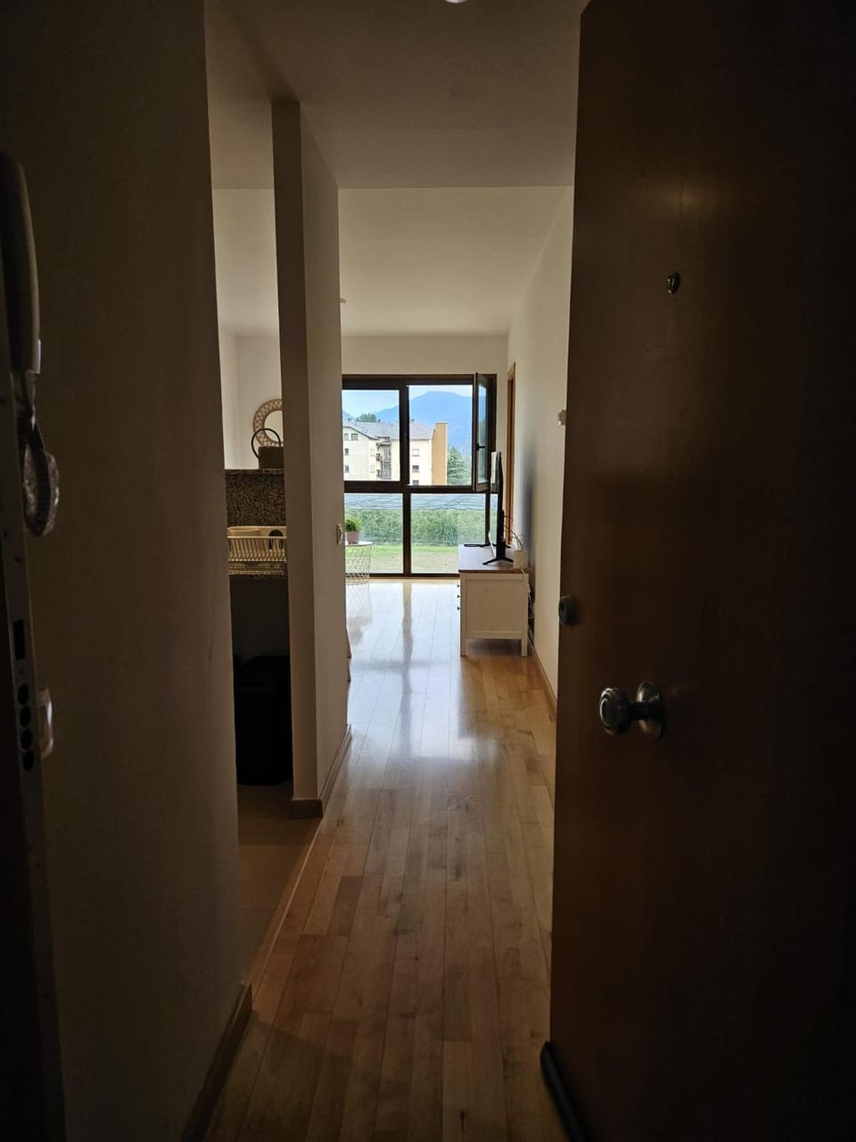 Kitchen or kitchenette, Lobby or reception