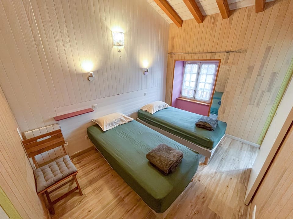 Bathroom, Photo of the whole room