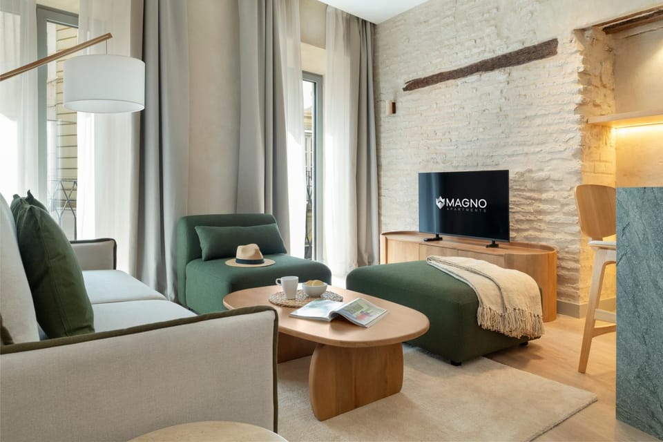 TV and multimedia, Living room, Seating area
