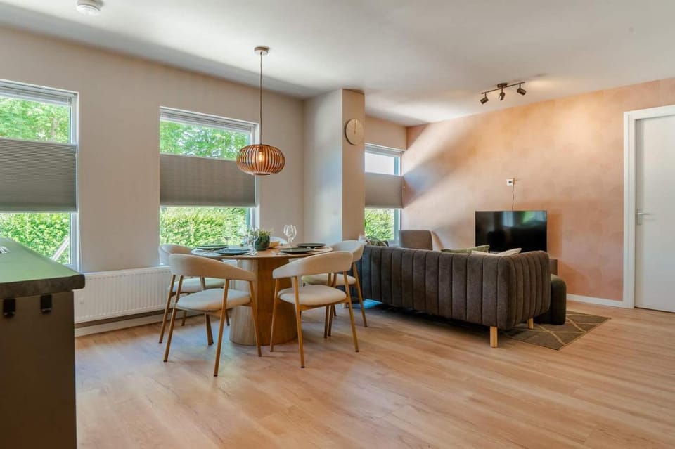 Boven restaurant de Babbelaar 2 Apartment in Oostkapelle