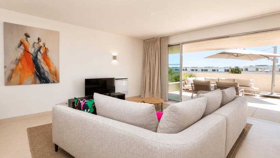 Balcony/Terrace, Living room