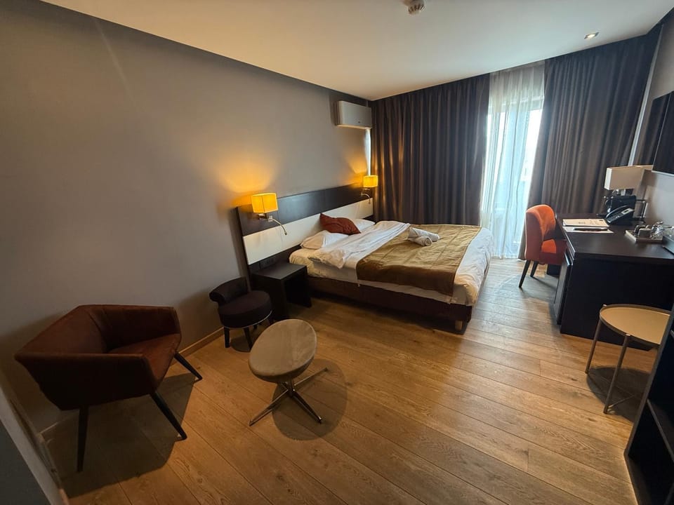 SkØL Hotel in Strassen