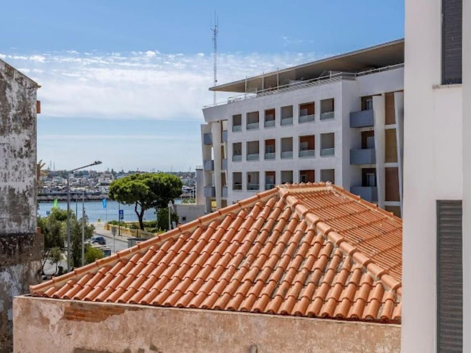 T2 vista incrivel ribeirinha Apartment in Portimao