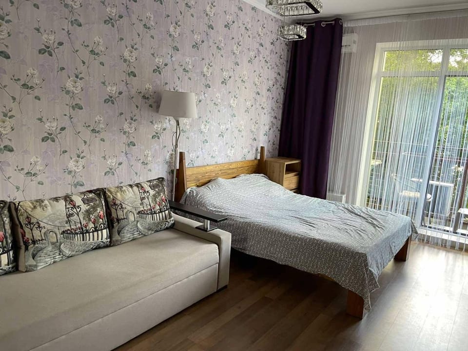 Arcadia Park View Apartment with Balcony Apartment in Odessa