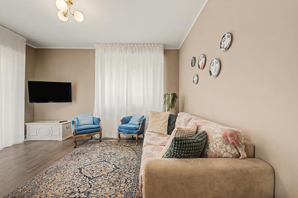 Elegance And Comfort On Lake Iseo Apartment in Province of Brescia