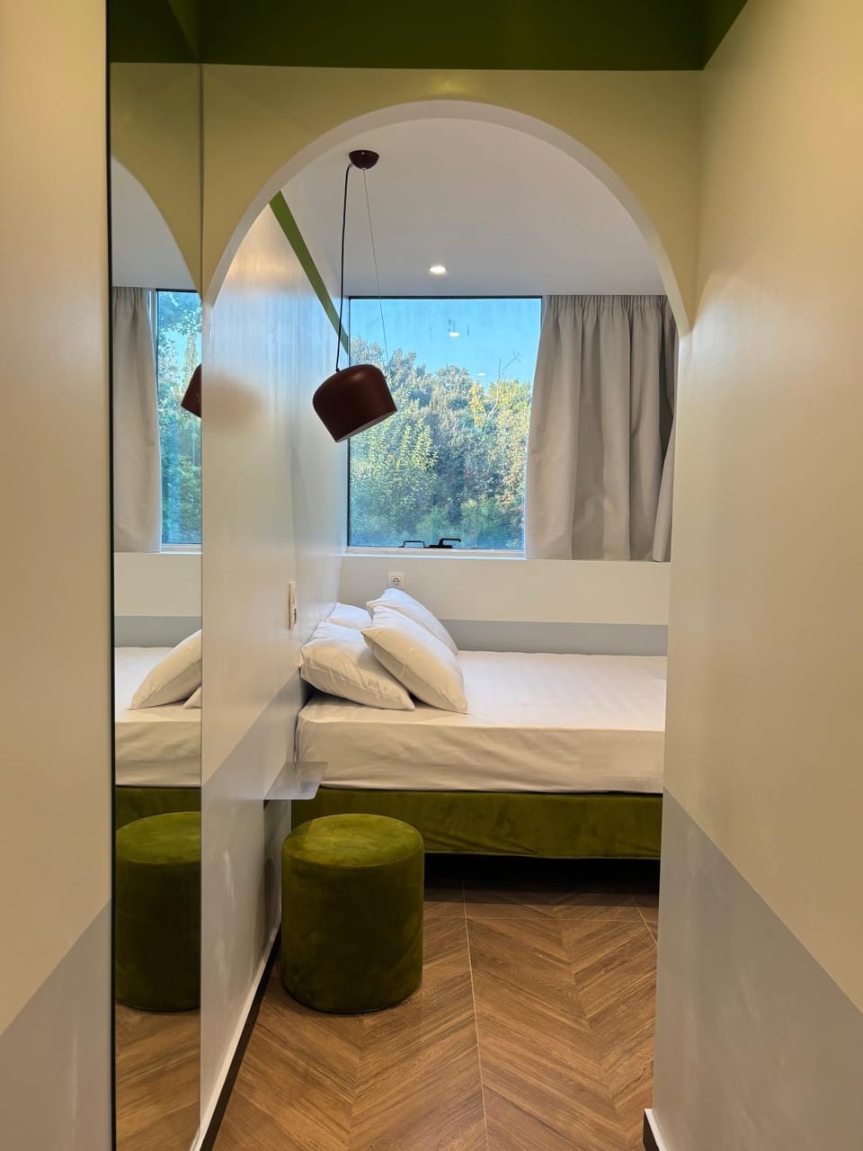 Bed, View (from property/room), Photo of the whole room, Bedroom