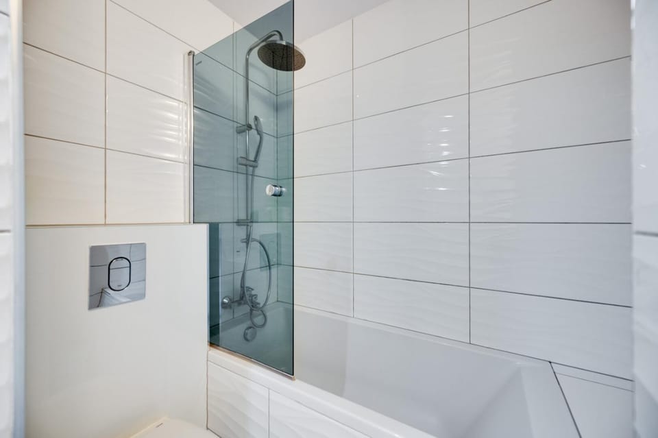 Shower, Bathroom, Bath
