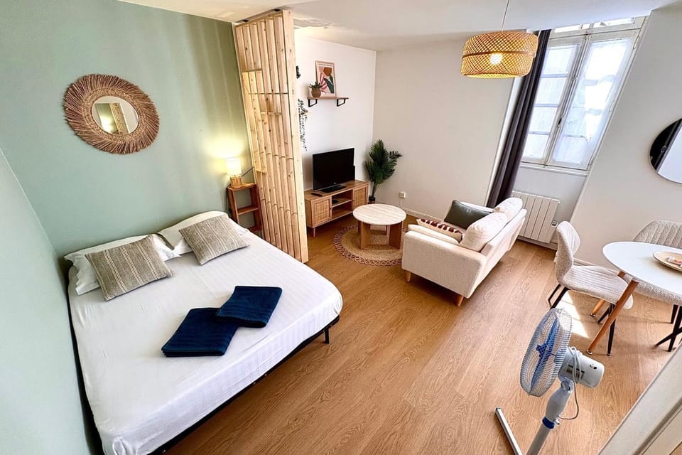 Charming studio in the heart of Bouffay Apartment in Nantes
