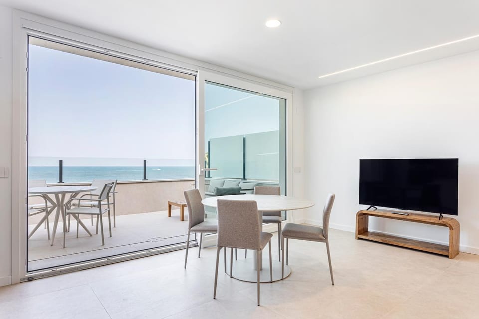 Skyline Grand Resort con Áticos Dúplex y Piscinas Privadas Apartment in Marina Alta