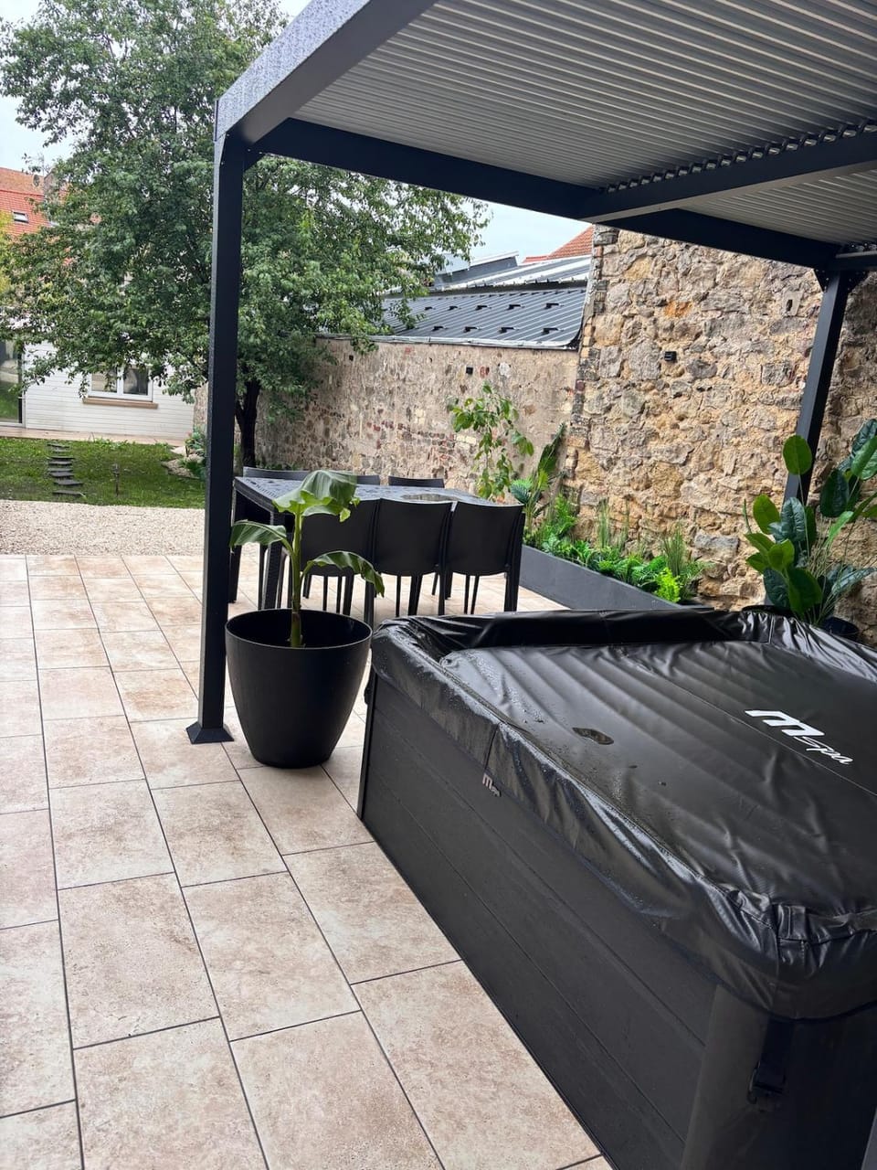 Balcony/Terrace, Dining area