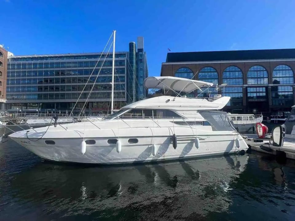 Luxury Yacht Stay by Tower Bridge Docked boat in London Borough of Southwark