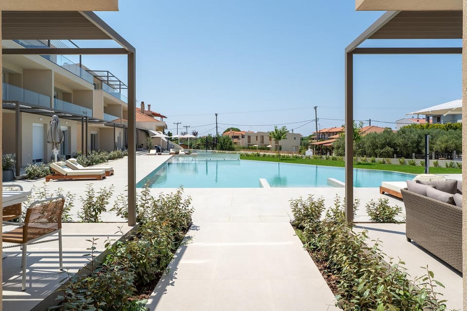 Patio, Swimming pool
