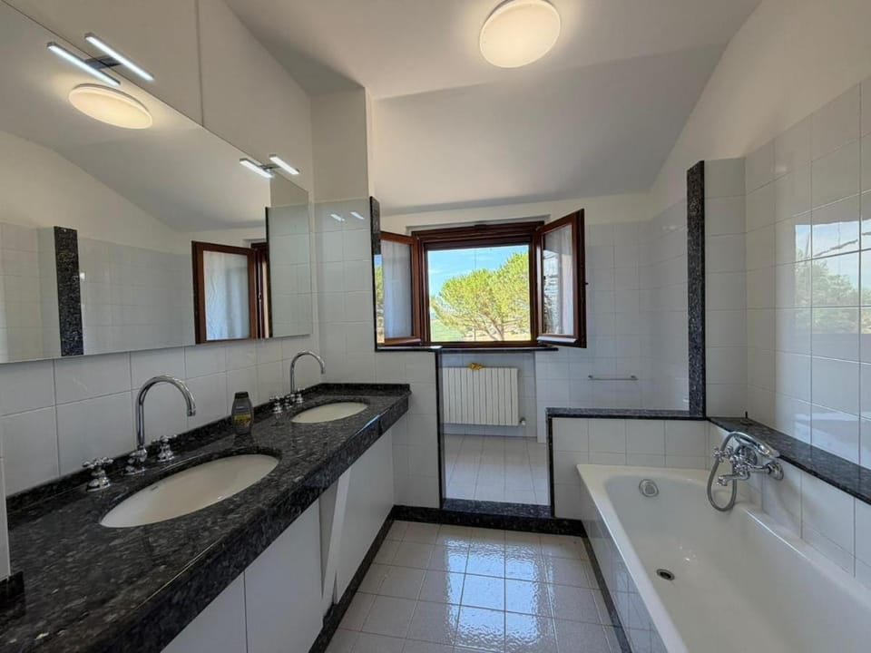 Appartamento Panoramico in Casale - 15 min Fano Apartment in Marche