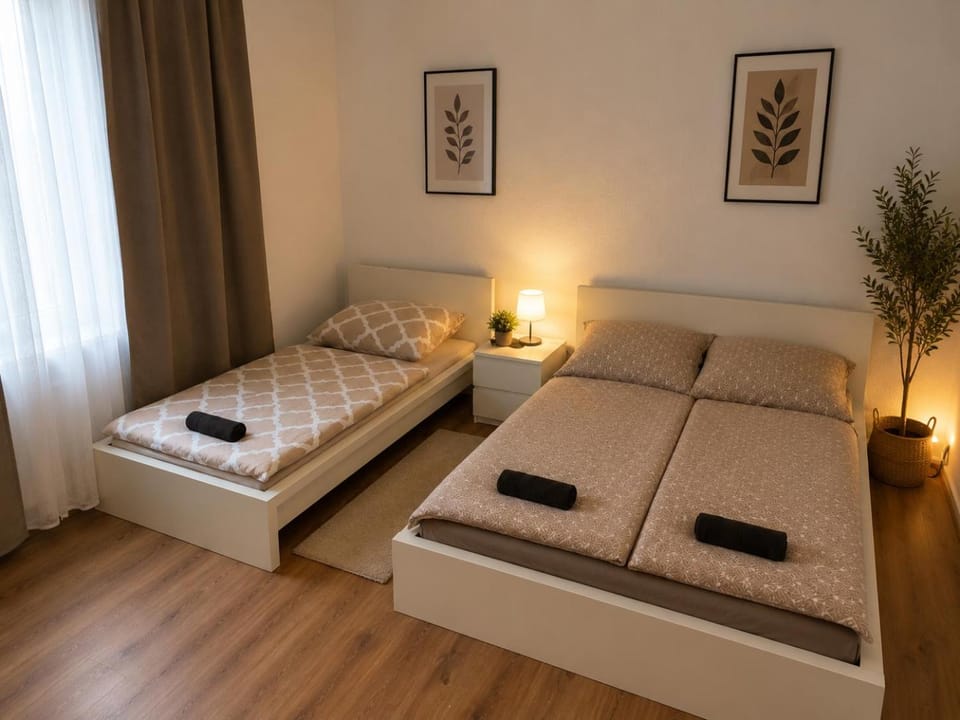 Central Rooms Koblenz Hbf Bed and Breakfast in Koblenz