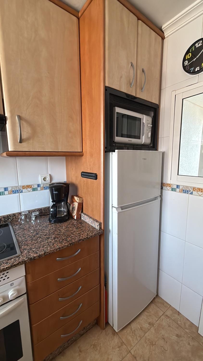 Apartamento en Avenida Mediterráneo con piscina Apartment in Benidorm