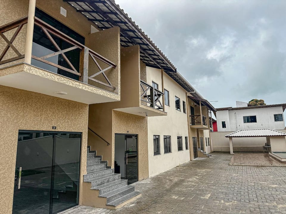 Three-bedroom apartments near Taperapuã Beach Apartment in State of Bahia