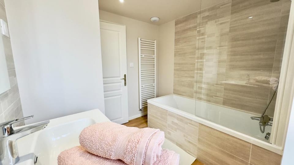 Le Chatenet, Wi-Fi, Espace extérieur , Campagne, Calme House in Nouvelle-Aquitaine