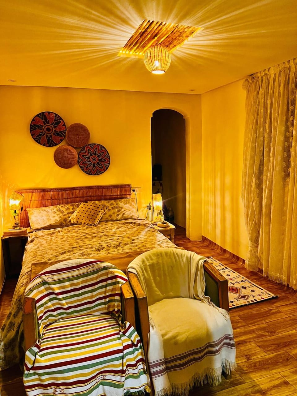 Bed, Photo of the whole room